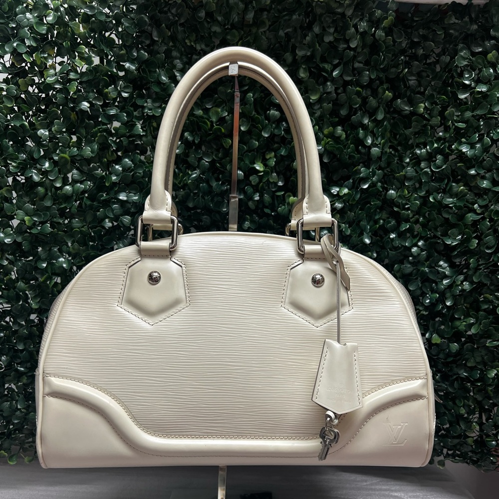 LOUIS VUITTON Epi Bowling Montaigne PM Ivory
